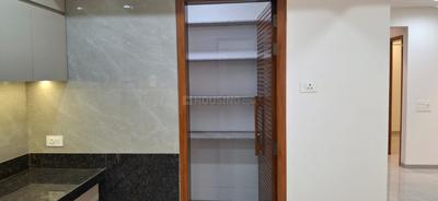 Bathroom Image of 2440 Sq.ft 4 BHK Apartment / Flat for rent in Kaavyaratna Antriksh, Randesan Gandhinagar for Rs. 47000