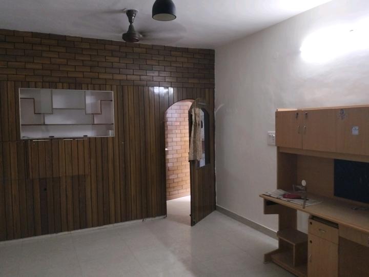 West Shalimar Bagh, Shalimar Bagh Bedroom One 1