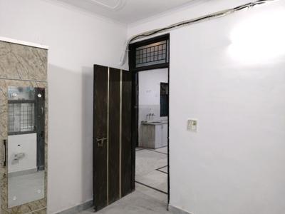 Bedroom Image of 810 Sq.ft 2 BHK Builder Floor for sale in Mahavir Enclave New Delhi for Rs. 4200000