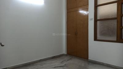 Bedroom Image of 900 Sq.ft 2 BHK Builder Floor for rent in Tagore Garden Extension New Delhi for Rs. 25000