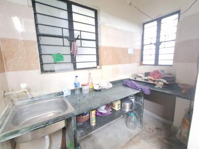 Kitchen Image of 720 Sq.ft 2 BHK Apartment / Flat for sale in Keshtopur Kolkata for Rs. 2350000