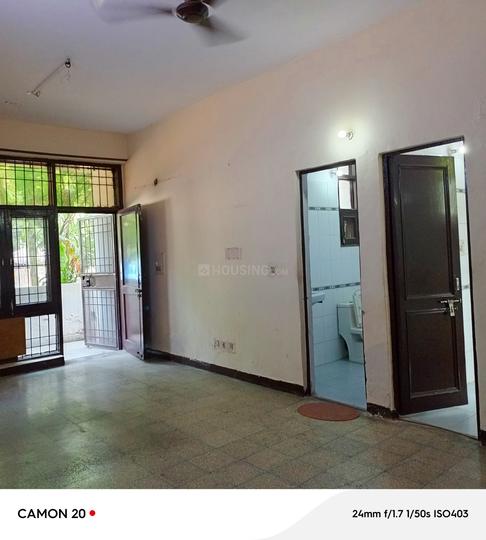 Vasundhara Enclave Main Image 1