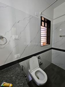 Bathroom Image of 1165 Sq.ft 2 BHK Apartment / Flat for sale in K Raheja Heights, Malad East Mumbai for Rs. 25000000