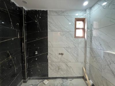 Bathroom Image of 1450 Sq.ft 3 BHK Builder Floor for sale in Janakpuri New Delhi for Rs. 20000001