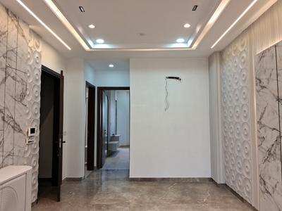 Living Room Image of 1350 Sq.ft 3 BHK Builder Floor for sale in Paschim Vihar New Delhi for Rs. 25000000