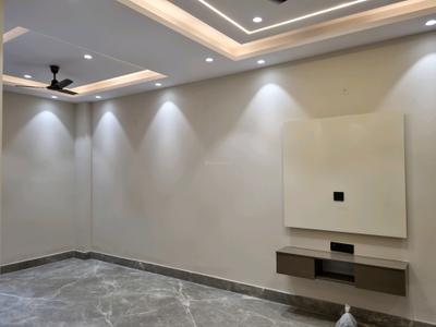 Living Room Image of 720 Sq.ft 2 BHK Builder Floor for rent in Janakpuri New Delhi for Rs. 35000