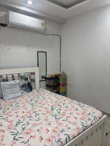 Bedroom Image of 1500 Sq.ft 3 BHK Builder Floor for rent in Sector 14 Gurgaon for Rs. 15400