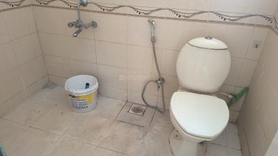 Runwal Seagull Bathroom One 3