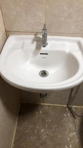 Bathroom Image of 1104 Sq.ft 2 BHK Apartment / Flat for rent in Ramky One North, Yelahanka Bengaluru for Rs. 35000
