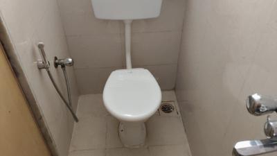 Image of 700 Sq.ft 2 BHK Apartment / Flat for rent in Ghatkopar East, Mumbai for Rs. 55000