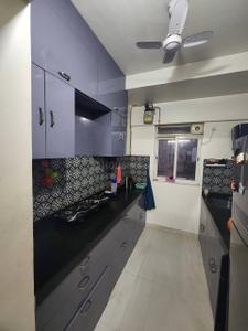 Kitchen Image of 620 Sq.ft 1 BHK Apartment / Flat for rent in Lodha Amara, Kolshet Thane for Rs. 35000