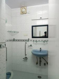 Bedroom One Image of 2000 Sq.ft 3 BHK Apartment / Flat for sale in DDA Flats Vasant Kunj, Vasant Kunj New Delhi for Rs. 40000000