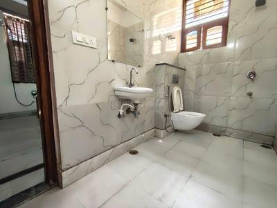 Image of 900 Sq.ft 2 BHK Independent House for rent in Sector 45, Noida for Rs. 40000