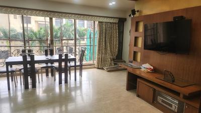Living Room Image of 2106 Sq.ft 3 BHK Apartment / Flat for rent in Fortune Towers, Byculla Mumbai for Rs. 175000