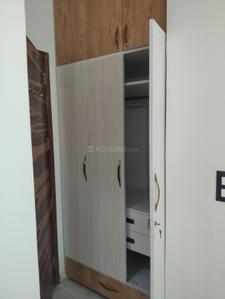 Bedroom Image of 1000 Sq.ft 2 BHK Builder Floor for rent in Preet Vihar New Delhi for Rs. 28000