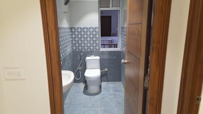 Image of 1750 Sq.ft 2 BHK Apartment / Flat for sale in Osman Nagar, Hyderabad for Rs. 13000000