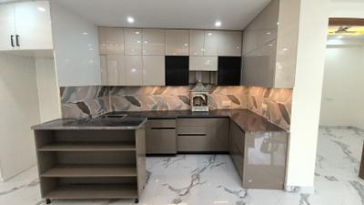 Kitchen Image of 1550 Sq.ft 3 BHK Apartment / Flat for sale in Vasant Kunj New Delhi for Rs. 14900000