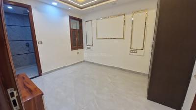 Bedroom Image of 1533 Sq.ft 4 BHK Builder Floor for sale in Mahavir Enclave New Delhi for Rs. 13900000