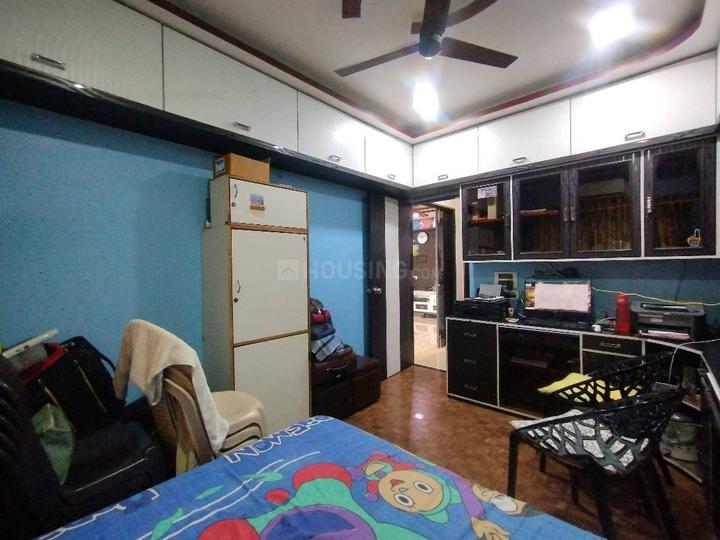 Mahaavir Varsha Bedroom 1