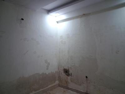 Bedroom Image of 2250 Sq.ft 4 BHK Apartment / Flat for sale in DM Infra, Sector 104 Noida for Rs. 8750000