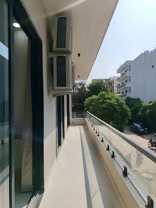 Bedroom Image of 800 Sq.ft 1 RK Apartment / Flat for rent in DLF Phase 5 Gurgaon for Rs. 28000