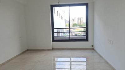 Bedroom Image of 3861 Sq.ft 4 BHK Apartment / Flat for rent in The Empiirean, Vaishno Devi Circle Ahmedabad for Rs. 60500