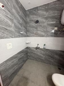 Bathroom Image of 1200 Sq.ft 3 BHK Apartment / Flat for rent in Bhattakufer Shimla for Rs. 27000