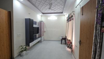 Living Room Image of 1400 Sq.ft 1.5 BHK Independent House for rent in Sector 105 Gurgaon for Rs. 17000
