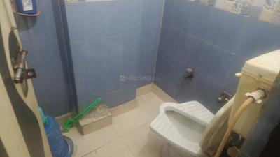 Image of 900 Sq.ft 3 BHK Builder Floor for sale in Dwarka Mor, New Delhi for Rs. 4300000
