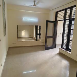 Living Room Image of 1206 Sq.ft 7 BHK Independent House for sale in Sector 27 Noida for Rs. 40000000