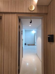 Hall Image of 800 Sq.ft 2 BHK Apartment / Flat for rent in Rustomjee Paramount, Santacruz West Mumbai for Rs. 200000