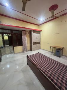 Bedroom Image of 1300 Sq.ft 3 BHK Builder Floor for rent in Sipri Bazar Jhansi for Rs. 15000