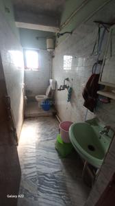 Bathroom Image of 1223 Sq.ft 3.5 BHK Apartment / Flat for sale in Phool Bagan Kolkata for Rs. 6300000