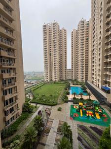 Balcony Image of 1580 Sq.ft 3 BHK Apartment / Flat for rent in Apex Alphabet, Noida Extension Greater Noida for Rs. 29000