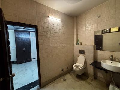 Bathroom Image of 1850 Sq.ft 4 BHK Builder Floor for sale in Sector 4 Rohini New Delhi for Rs. 10500000
