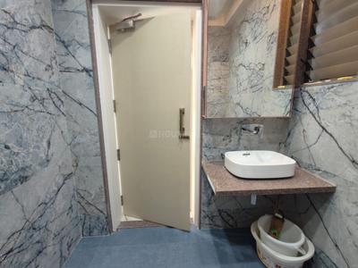Bathroom Image of 4800 Sq.ft 5 BHK Apartment / Flat for sale in Vastrapur Ahmedabad for Rs. 50000000