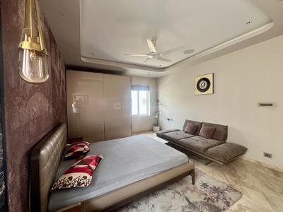 Bedroom Image of 4040 Sq.ft 4 BHK Villa for sale in Dev Istana, Kukatpally Hyderabad for Rs. 100000000