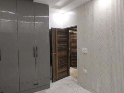 Bedroom Image of 800 Sq.ft 2 BHK Apartment / Flat for sale in Vikaspuri New Delhi for Rs. 9000000