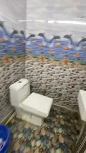 Bathroom Image of 770 Sq.ft 1 BHK Builder Floor for rent in Hari Nagar New Delhi for Rs. 16500