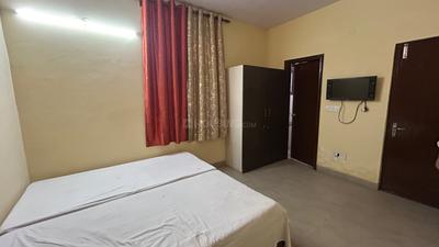 Bedroom Image of Value PG, 9811675140 in Sector 31, Gurgaon
