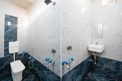 Bathroom Image of Oyo life Dream inn (Best for PG) in Hingna, Nagpur