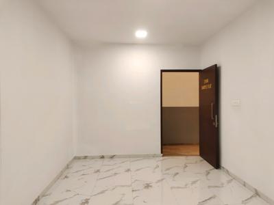 Living Room Image of 670 Sq.ft 2 BHK Apartment / Flat for sale in Emerald Dotom Isle, Kandivali West Mumbai for Rs. 13500000