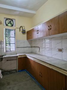 Kitchen Image of 1000 Sq.ft 2 BHK Apartment / Flat for rent in Janakpuri New Delhi for Rs. 24000
