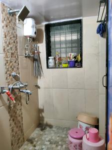 Common Bathroom Image of 651 Sq.ft 2 BHK Apartment / Flat for sale in Thane West Thane for Rs. 17000000
