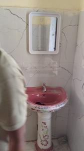 Bathroom Image of 1000 Sq.ft 2 BHK Builder Floor for rent in Chakeisaini Bhubaneswar for Rs. 11000