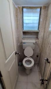 Bathroom Image of 550 Sq.ft 1 BHK Apartment / Flat for rent in Andheri West Mumbai for Rs. 45400