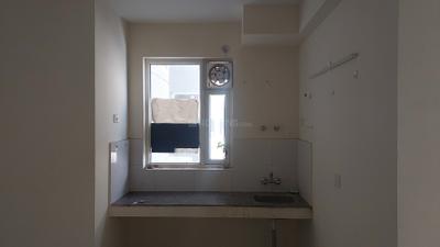 Kitchen Image of 678 Sq.ft 2 BHK Apartment / Flat for rent in Pyramid Fusion Homes, Sector 70A Gurgaon for Rs. 18000