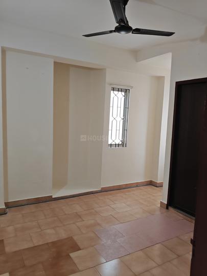 V B Garden  Bedroom 1