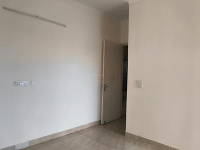 Bedroom Image of 1165 Sq.ft 2 BHK Apartment / Flat for sale in Gaur City 7th Avenue, Noida Extension Greater Noida for Rs. 10000000
