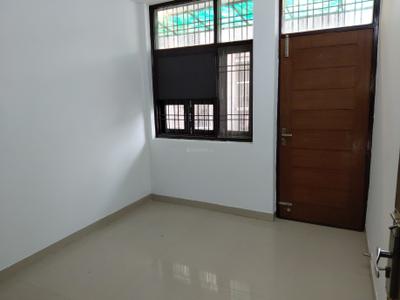 Bedroom Image of 1000 Sq.ft 2 BHK Builder Floor for rent in Mansarover Garden New Delhi for Rs. 33000